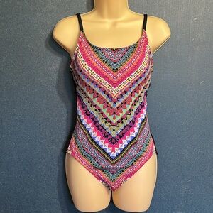 Aqua green size medium padded shelf bra, one piece adjustable strap swimsuit